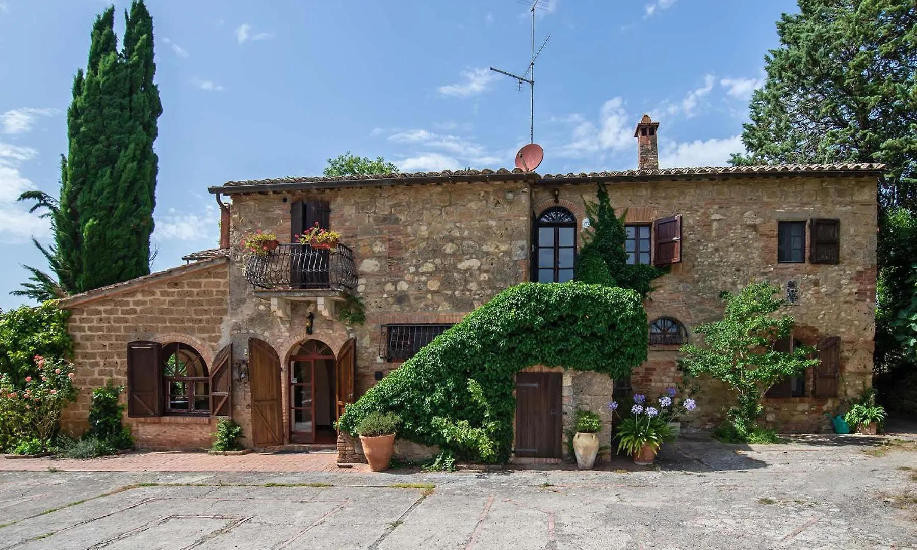 Agriturismo Il Pornelleto - Villa Alari 세토나 0*,  이탈리아